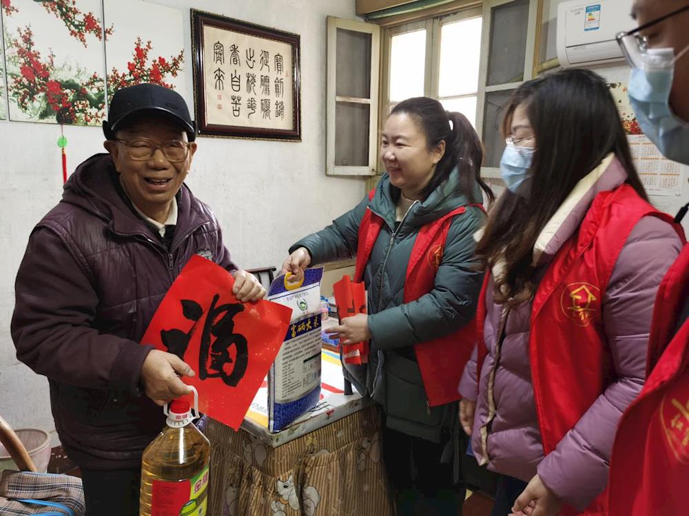 b45b6ccacf5c4dd68f22e13dc08c3a0e.jpg b45b6ccacf5c4dd68f22e13dc08c3a0e.jpg