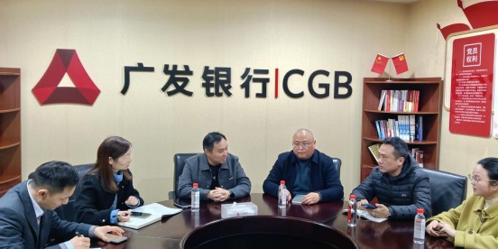 市老龄办：送政策进企业助力“银发经济”发展